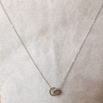 Нежно колие за дами Рома с два преплетени пръстена