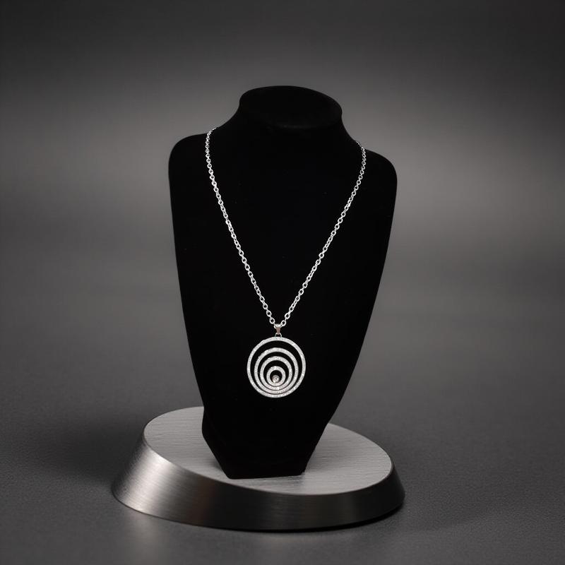 Колие ' Хипнотик'- Минималистичен дизайн, хипнотизиращ блясък, семплост и красота които подхождат на различни облекла