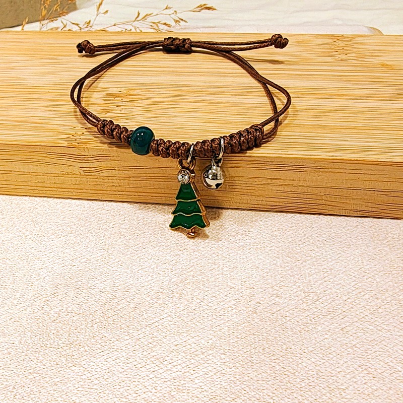 коледна гривна от кожа мери