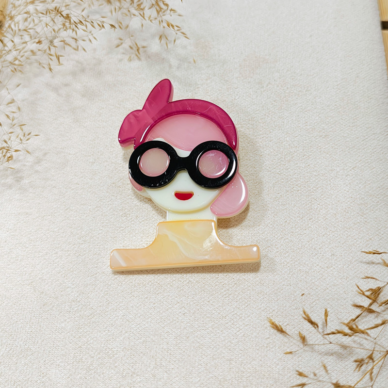 момичеврозово