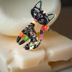 Ръчно изработена Boho брошка с форма на коте