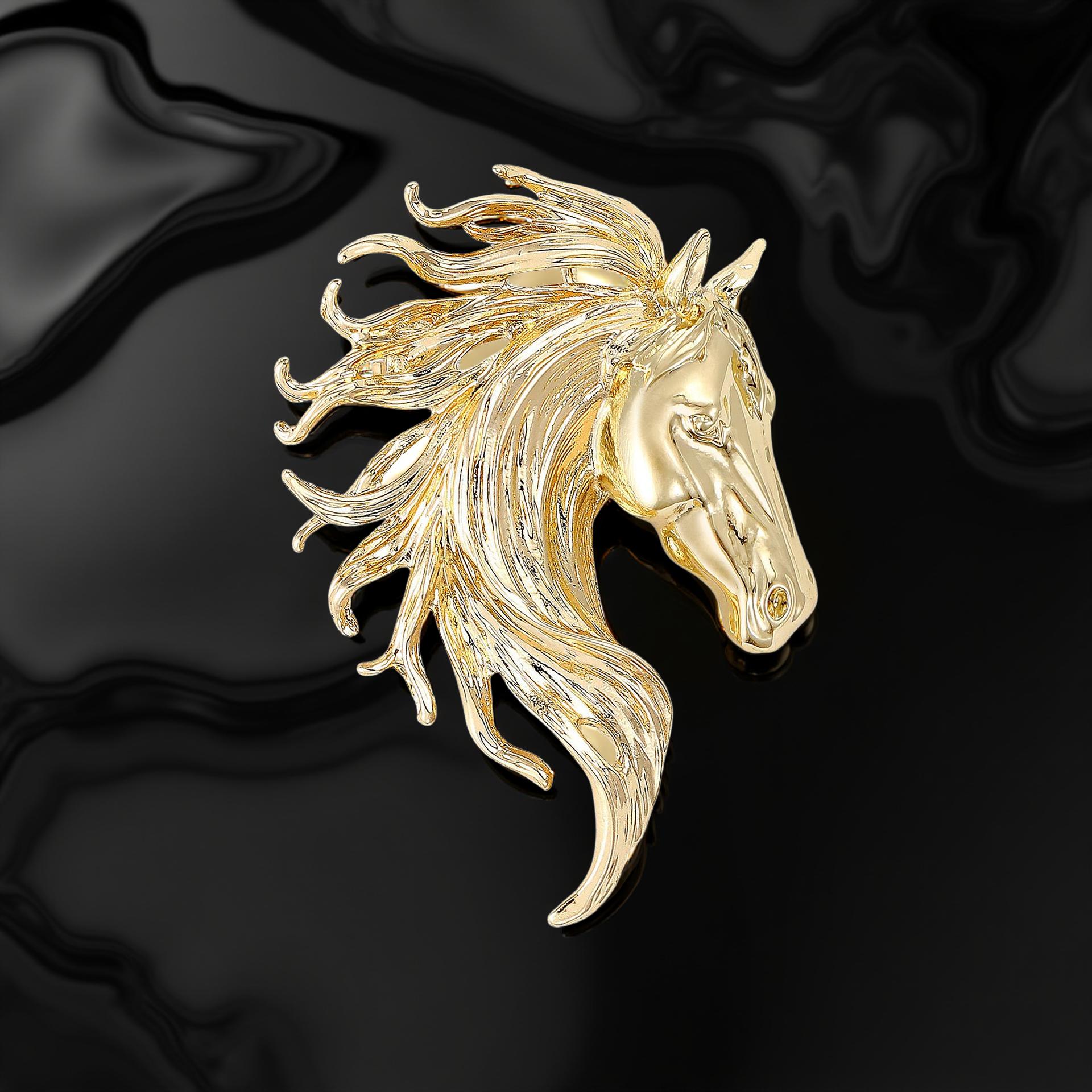 Брошката"Конска грива" впечатлява с изчистен дизайн, стил, елегантност и красота.